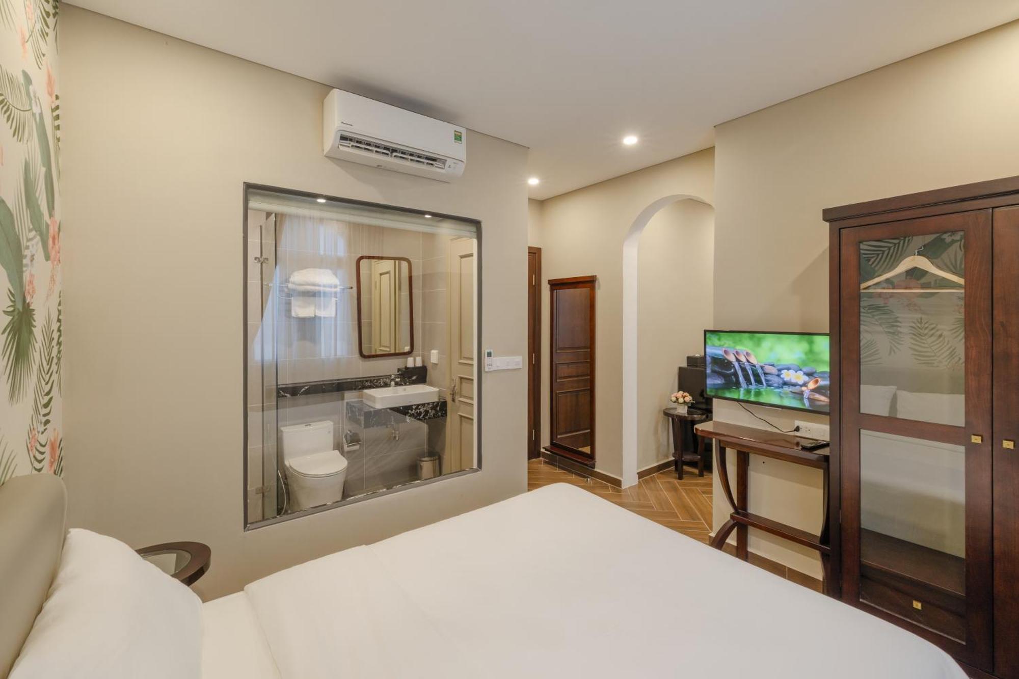 Tropical Bay Grand World Phu Quoc Hotell Exteriör bild