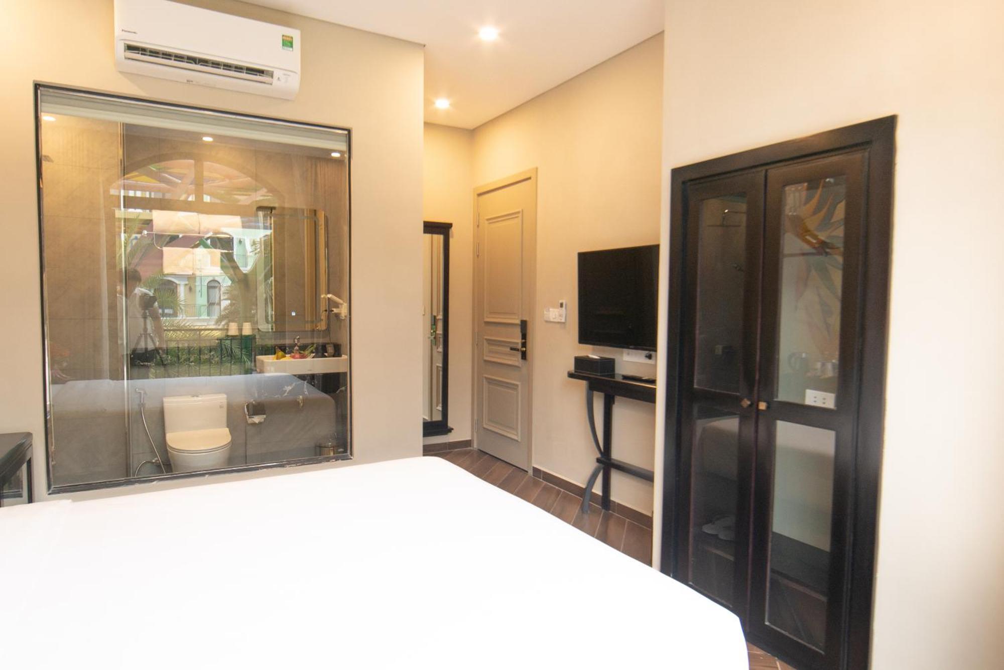 Tropical Bay Grand World Phu Quoc Hotell Exteriör bild
